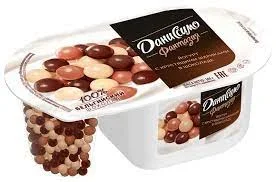 Йогурт Даниссимо Фантазия 105гр хрустящие шарики в шоколаде 6,9%*12 (БЗМЖ)