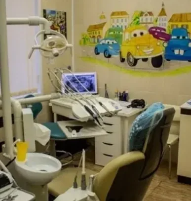 Консультация стоматолога хирурга для детей в Благовещенске