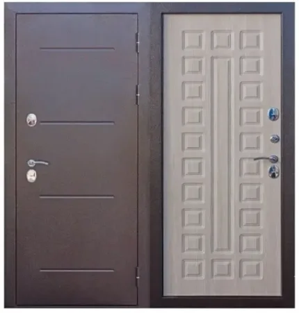 Дверь входная металлическая Isoterma медный антик Лиственница мокко, венге 11 см