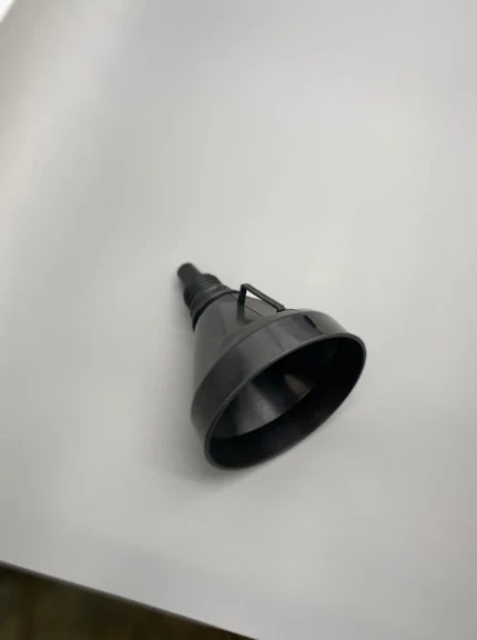 Фото для Воронка №9 130мм с шлангом и сеткой черная (DV) 100-60009