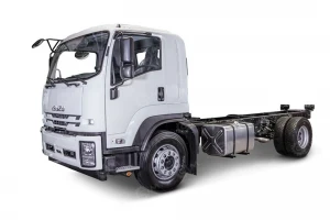 Фото для Автовоз на 4 машины на шасси ISUZU 4х2 205л.с. (со спальником)