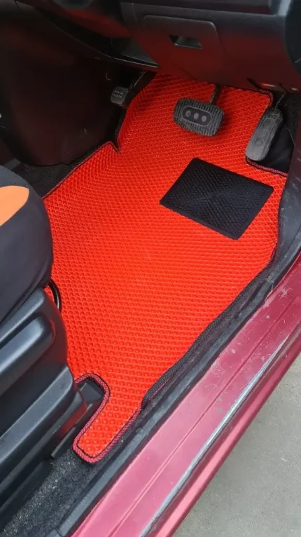 Автомобильные EVA коврики с бортами для Nissan Note E11