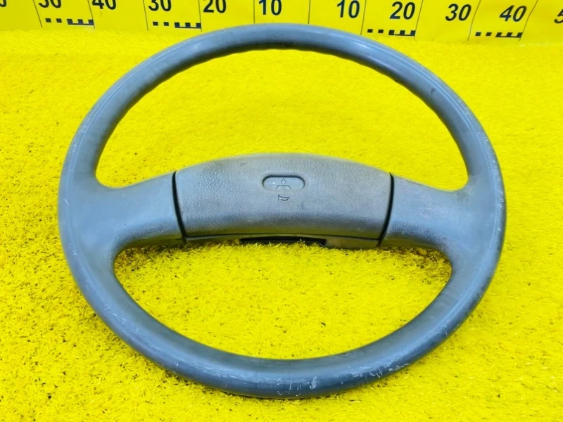 Фото для Руль MITSUBISHI FUSO CANTER FD501B/FD501 4M40 1995 перед. (б/у)