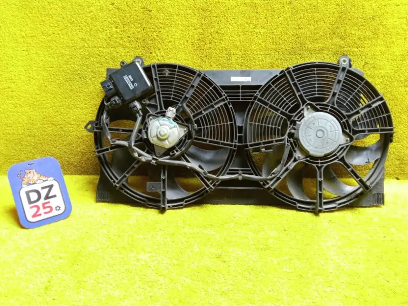 Вентилятор охлаждения радиатора Nissan Leaf AZE0/ZE1 EM57 2013 перед.