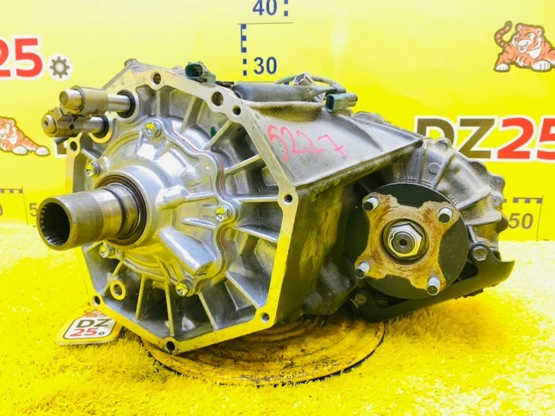 Фото для Раздаточная коробка TOYOTA LAND CRUISER PRADO TRJ120W 2TRFE 2006/Цвет 202 перед. (б/у)