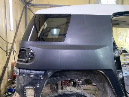 Фото для Стекло собачника TOYOTA FJ CRUISER GSJ15W/GSJ10W 1GRFE 2011/Цвет 2KC задн. прав. (б/у)