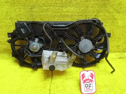 Фото для Вентилятор охлаждения радиатора Nissan Leaf ZE0 EM61 2010 перед.
