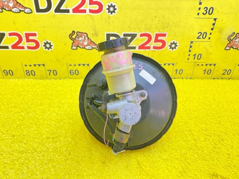 Фото для Главный тормозной цилиндр INFINITI QX56 JA60 VK56DE 2005/Цвет Q11 перед. (б/у)