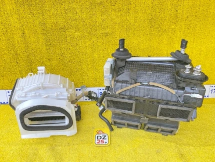 Фото для Печка салона INFINITI FX35/FX37/FX50/FX30D/QX70 S51 VQ35HR 2008/Цвет KH3 перед. (б/у)