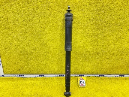 Фото для Амортизатор TOYOTA VOXY/NOAH/ESQUIRE ZRR85W/ZRR85G/ZRR85 3ZRFAE 2014/ЛЕВЫЙ/ПРАВЫЙ задн. прав. (б/у)