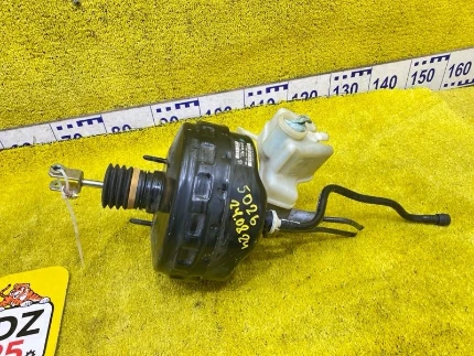 Фото для Главный тормозной цилиндр Mercedes-Benz C-CLASS S204.256/W204.056 M272KE35/ M272.961/ 272.961/ 272961 2008 перед. (б/у)