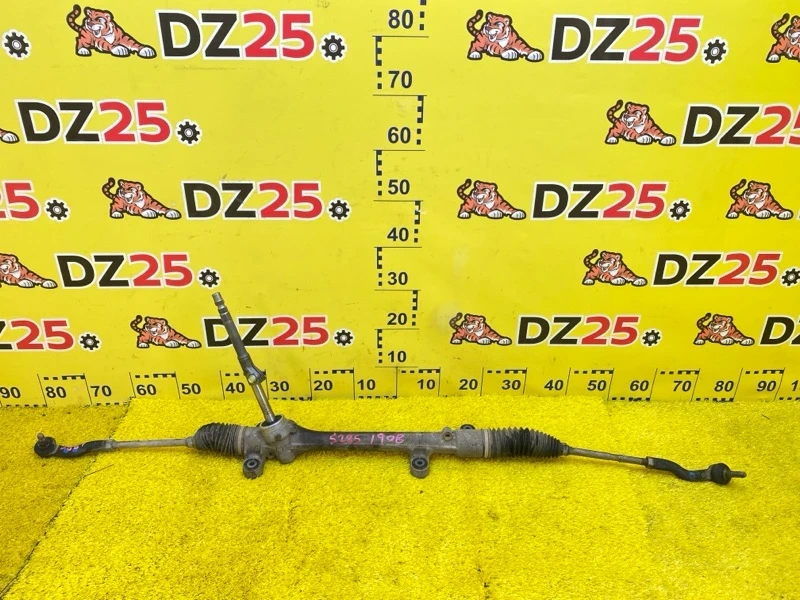 Фото для Рулевая рейка TOYOTA NOAH ZWR80G 2ZRFXE 2014/Цвет 070 перед. прав. (б/у)