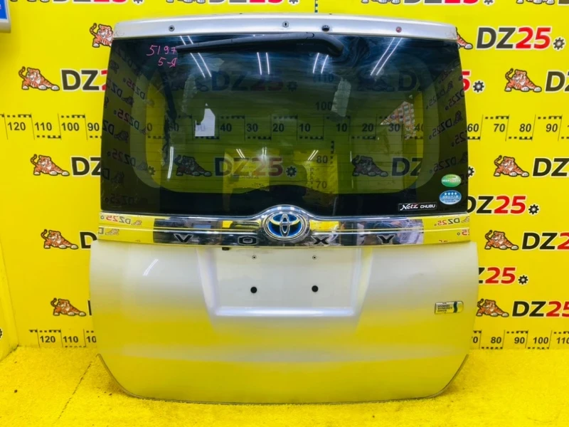 Фото для Дверь 5я TOYOTA VOXY ZWR80G 2ZRFXE 2014/Цвет 1F7 задн. (б/у)