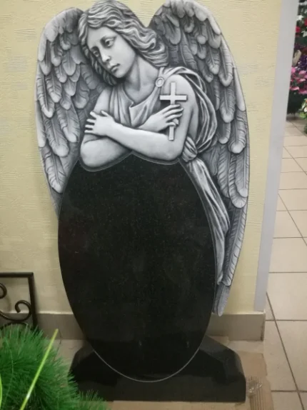 Памятник Скорбящий Ангел