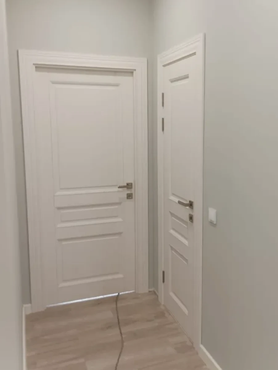 Установка межкомнатных дверей